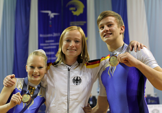 Bronze für Tim Sebastian und Rosa Löhmann sowie Trainerin Ramona Herrmann