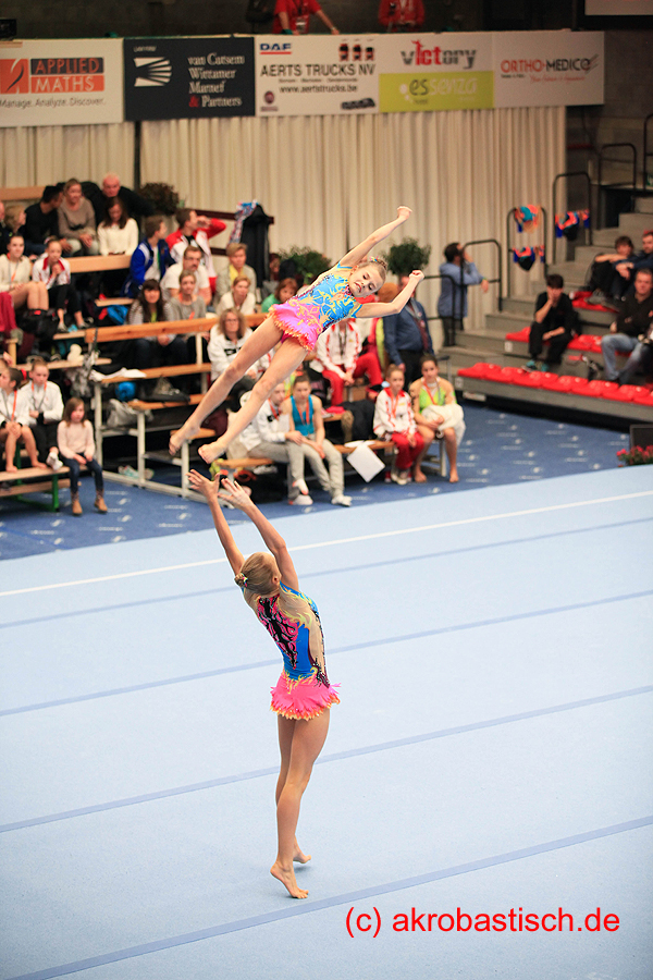 Nicole Boxler und Sophie Kirschner